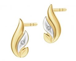 Kolczyki z żółtego złota z diamentami - 0,01 ct - próba 375. Żółte kolczyki Apart, z diamentem, złote. Za 1,090.00 zł.