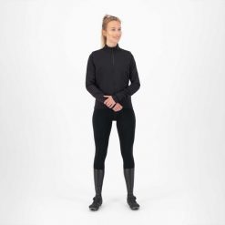 Softshellowa kurtka rowerowa Rogelli GLORY z oddychającymi plecami. Czarne kurtki sportowe Rogelli, s, bez wzorów, bez kaptura, rowerowe. Za 507.50 zł.