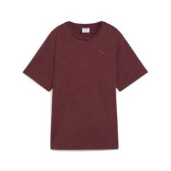 Damska koszulka Essentials Elevated o luźnym kroju z efektem sprania PUMA. Czerwone bluzki Puma, bez wzorów, sportowe, bez kołnierzyka, bez ramiączek. Za 129.00 zł.