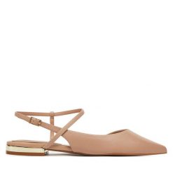 Sandały Aldo. Brązowe sandały Aldo, bez wzorów, bez obcasa, na płaskiej podeszwie, bez zapięcia. Za 349.99 zł.