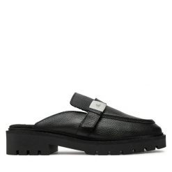 Klapki Calvin Klein Jeans. Czarne klapki Calvin Klein Jeans, bez wzorów, z jeansu, bez obcasa. Za 319.99 zł.