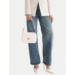 Torebka Nine West. Brązowe torebki klasyczne Nine West, bez wzorów, bez dodatków. Za 229.99 zł.