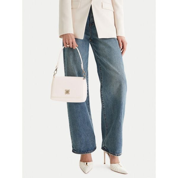 Torebka Nine West. Brązowe torebki klasyczne Nine West, bez wzorów, bez dodatków. Za 229.99 zł.