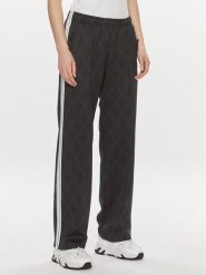Replay Spodnie dresowe W8115.000.74934 Czarny Regular Fit. Czarne spodnie dresowe Replay, xl, bez wzorów, z dresówki. Za 419.99 zł.