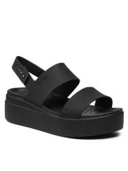 Crocs Sandały Brooklyn Low Wedge W 206453 Czarny. Czarne sandały Crocs, bez wzorów, z tworzywa sztucznego, bez obcasa, na koturnie, bez zapięcia. Za 179.99 zł.