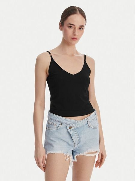 Guess Top O6GR01 Z5302 Czarny Regular Fit. Czarne topy Guess, xl, z aplikacjami, z wiskozy, bez kołnierzyka, bez ramiączek. Za 140.99 zł.