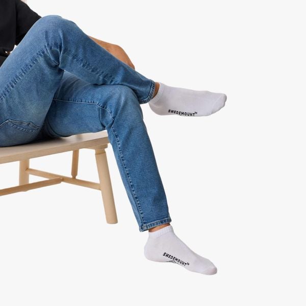 Skarpetki Sportowe Stopki Unisex Elastyczny W Cztery Strony. Czarne obuwie sportowe SWEDEMOUNT, bez wzorów, z bawełny. Za 59.99 zł.