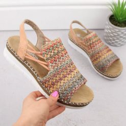 Komfortowe sandały damskie wsuwane multikolor Rieker V1241-90. Sandały Rieker, bez wzorów, ze skóry ekologicznej, bez obcasa, bez zapięcia. Za 319.00 zł.