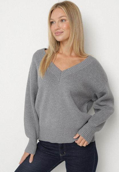 Szary Sweter z Kaszmirem z Dekoltem w Serek Plenae. Szare swetry Born2be, uniwersalny, bez wzorów, z kaszmiru, bez ramiączek. Za 129.99 zł.