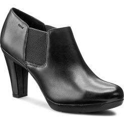 Botki GEOX - D Inspiration A D54R4A 00043 C9999 Czarny. Czarne botki Geox, bez wzorów, z materiału, bez obcasa, bez zapięcia. W wyprzedaży za 269.00 zł.