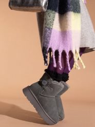 Gooce Skórzane botki zimowe "Crestone" w kolorze szarym rozmiar: 36. Szare botki Gooce, na zimę, bez wzorów, ze skóry, bez obcasa, na platformie, bez zapięcia. Za 217.99 zł.