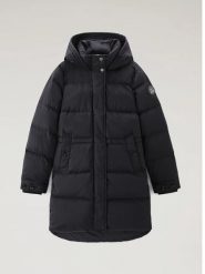 Woolrich Płaszcz puchowy "Aurora" w kolorze czarnym rozmiar: XL. Czarne płaszcze Woolrich, xl, z aplikacjami, z puchu, bez kaptura. Za 1,871.31 zł.