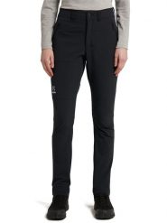 Haglöfs Spodnie softshellowe "Morän" w kolorze czarnym rozmiar: 44. Czarne spodnie dresowe Haglöfs, bez wzorów, z materiału. Za 295.99 zł.