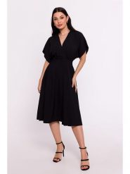 Be Wear Sukienka w kolorze czarnym rozmiar: M. Czarne sukienki Be Wear, m, bez wzorów, bez kołnierzyka, bez ramiączek, midi, rozkloszowane. Za 145.26 zł.