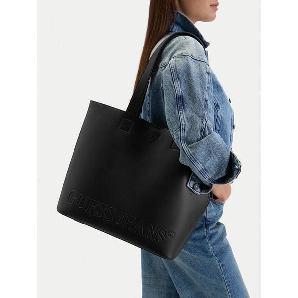 Torebka Guess Jeans. Czarne shopper Guess Jeans, z aplikacjami, z jeansu, bez dodatków. Za 249.99 zł.