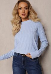Jasnoniebieski Golf o Klasycznym Fasonie Anofra. Niebieskie golfy Renee, uniwersalny, bez wzorów, bez ramiączek. Za 39.99 zł.