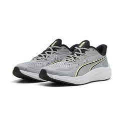 Buty do biegania unisex Skyrocket Lite 2 PUMA. Białe obuwie sportowe Puma, bez zapięcia, do biegania. Za 249.00 zł.