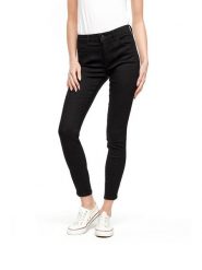 Wrangler Dżinsy - Skinny fit - w kolorze czarnym rozmiar: W26/L30. Czarne jeansy Wrangler, l, z aplikacjami, z podwyższonym stanem. Za 136.13 zł.