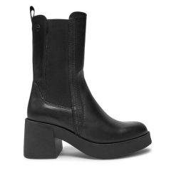 Botki Tamaris. Czarne botki Tamaris, bez wzorów, bez obcasa, na słupku, bez zapięcia. Za 519.99 zł.