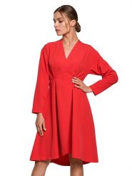 Stylove Sukienka w kolorze czerwonym rozmiar: XL. Czerwone sukienki Stylove, xl, bez wzorów, z asymetrycznym kołnierzem, bez ramiączek, midi, asymetryczne. Za 211.31 zł.