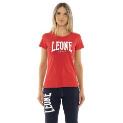 Koszulka z bawełna na czas wolny na co dzień. Czerwone bluzki LEONE 1947 APPAREL, bez wzorów, z bawełny, sportowe, bez kołnierzyka, bez ramiączek. W wyprzedaży za 62.11 zł.