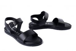 TAMARIS 1-28133-44 001 black, sandały damskie. Czarne sandały Tamaris, bez wzorów, z gumy, bez obcasa, bez zapięcia. Za 279.90 zł.
