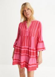 Sukienka tunikowa z lejącej wiskozy. Czerwone sukienki bonprix, z aplikacjami, z wiskozy, eleganckie, bez kołnierzyka, bez ramiączek. Za 112.99 zł.