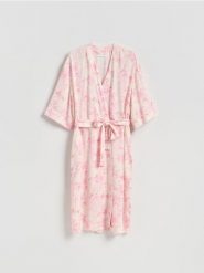 Wzorzysty szlafrok z wiskozy - pastelowy róż. Czerwone szlafroki Reserved, l, bez wzorów, z wiskozy, bez ramiączek, bez kaptura. Za 149.99 zł.