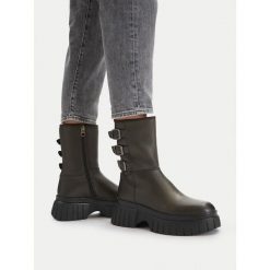 Botki G-Star. Zielone botki G-Star, bez wzorów, bez obcasa, na płaskiej podeszwie, bez zapięcia. Za 393.99 zł.