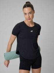 4F Koszulka treningowa regular szybkoschnąca damska - czarna XS. Czarne koszulki sportowe 4f, bez wzorów, ze skóry, bez ramiączek, na fitness i siłownię. Za 129.99 zł.