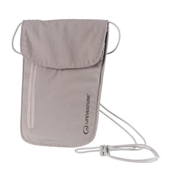Saszetka Lifeventure RFID Body Wallet Chest. Czarne torby na ramię Lifeventure, bez wzorów, bez dodatków. Za 69.10 zł.