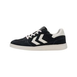 Trenerzy Hummel Royal. Czarne obuwie sportowe Hummel, bez zapięcia. Za 340.00 zł.