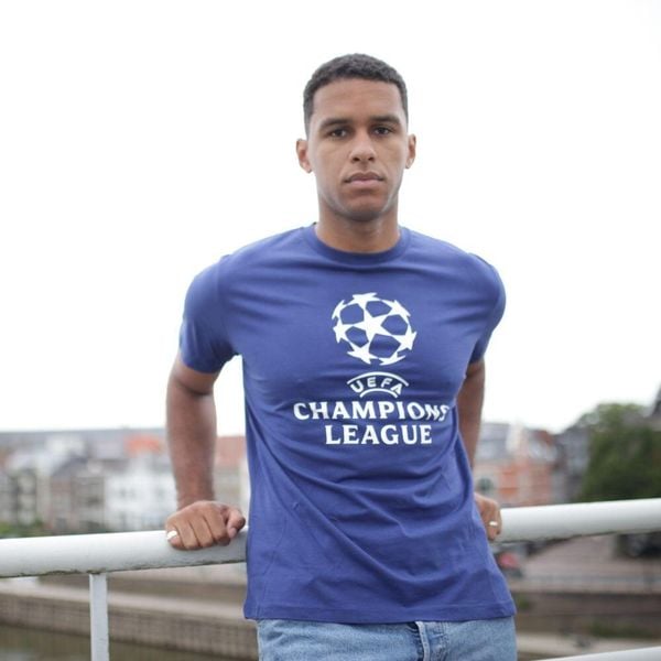 Koszulka UEFA Champions League. Niebieskie bluzki CHAMPIONS LEAGUE, m, bez wzorów, z bawełny, sportowe, bez kołnierzyka, bez ramiączek. Za 139.99 zł.