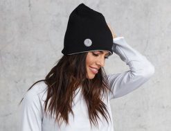CZAPKA DWUSTRONNA CZARNY - JASNO SZARY 1 - Flawless. Czarne czapki Flawless, z aplikacjami. Za 80.00 zł.