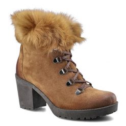 Botki damskie Lemar, ocieplane futerkiem i zapinane na suwak , brązowe, 60178-W. Brązowe botki Lemar, na zimę, bez wzorów, bez obcasa, na obcasie, bez zapięcia. Za 210.00 zł.