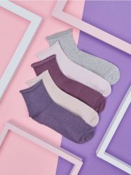 Skarpetki 5 pack - wielobarwny. Skarpety Sinsay, bez wzorów, z materiału. Za 12.99 zł.