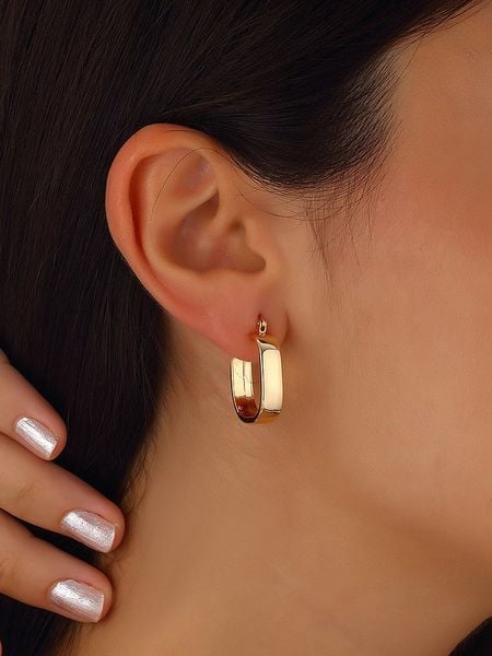 Nakkash Pozłacane kolczyki rozmiar: onesize. Żółte kolczyki Nakkash, pozłacane. Za 48.05 zł.