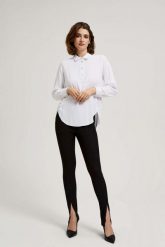 Legginsy z rozcięciem z przodu nogawek. Legginsy MOODO, s, bez wzorów, z elastanu. W wyprzedaży za 40.49 zł.