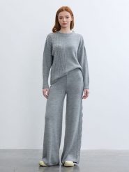 BGN Spodnie w kolorze szarym rozmiar: 38. Szare spodnie materiałowe BGN, bez wzorów, z materiału. Za 143.99 zł.