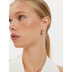 Kolczyki Guess. Żółte kolczyki Guess, złote. Za 129.99 zł.