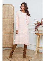 So Cachemire Sukienka dzianinowa "Marwel" w kolorze jasnoróżowym rozmiar: S. Różowe sukienki So Cachemire, s, bez wzorów, z dzianiny, bez kołnierzyka, bez ramiączek, midi. Za 187.99 zł.