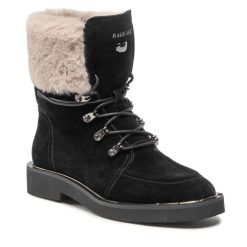 Botki Rage Age. Czarne botki Rage Age, bez wzorów, bez obcasa, na płaskiej podeszwie, bez zapięcia. Za 359.99 zł.