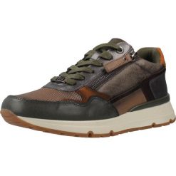 Buty CARMELA 162517C Zielony. Zielone trekkingi Carmela, ze skóry, trekkingowe. Za 403.79 zł.