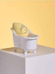 Gąbka do makijażu z pojemnikiem w kształcie wanny PomPomPurin - żółty. Aplikatory i gąbki Sinsay. Za 12.99 zł.