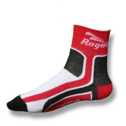 Skarpetki sportowe unisex Rogelli Coolmax lekko ocieplane. Białe skarpety Rogelli, bez wzorów. W wyprzedaży za 22.00 zł.