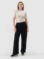 4F Spodnie dresowe oversize damskie - czarne XXL. Czarne spodnie dresowe 4f, l, bez wzorów, z bawełny. W wyprzedaży za 69.99 zł.