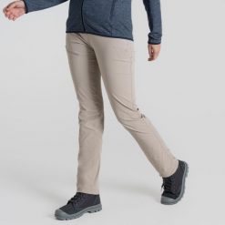Spodnie turystyczne damskie Craghoppers NosiLife Pro Trouser III. Brązowe spodnie sportowe Craghoppers, na lato, s, bez wzorów, trekkingowe. Za 510.00 zł.