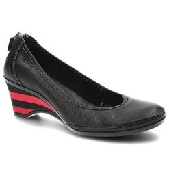 Czarne Półbuty Lemar Wygodne Skórzane Buty. Czarne czółenka Lemar, z aplikacjami, ze skóry, bez obcasa, na koturnie, bez zapięcia. Za 179.00 zł.