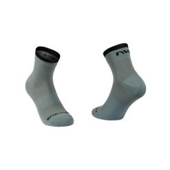 Skarpety rowerowe NORTHWAVE Origin Sock. Zielone skarpety Northwave, bez wzorów. Za 55.00 zł.