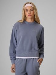 4F Bluza dresowa regular bez kaptura damska - denim L. Niebieskie bluzy 4f, l, bez wzorów, z denimu, bez kaptura. Za 149.99 zł.